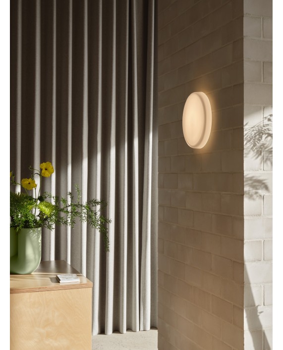 Muuto Looped Ceiling Lamp