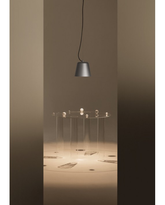 Santa & Cole Vaso Pendant Lamp